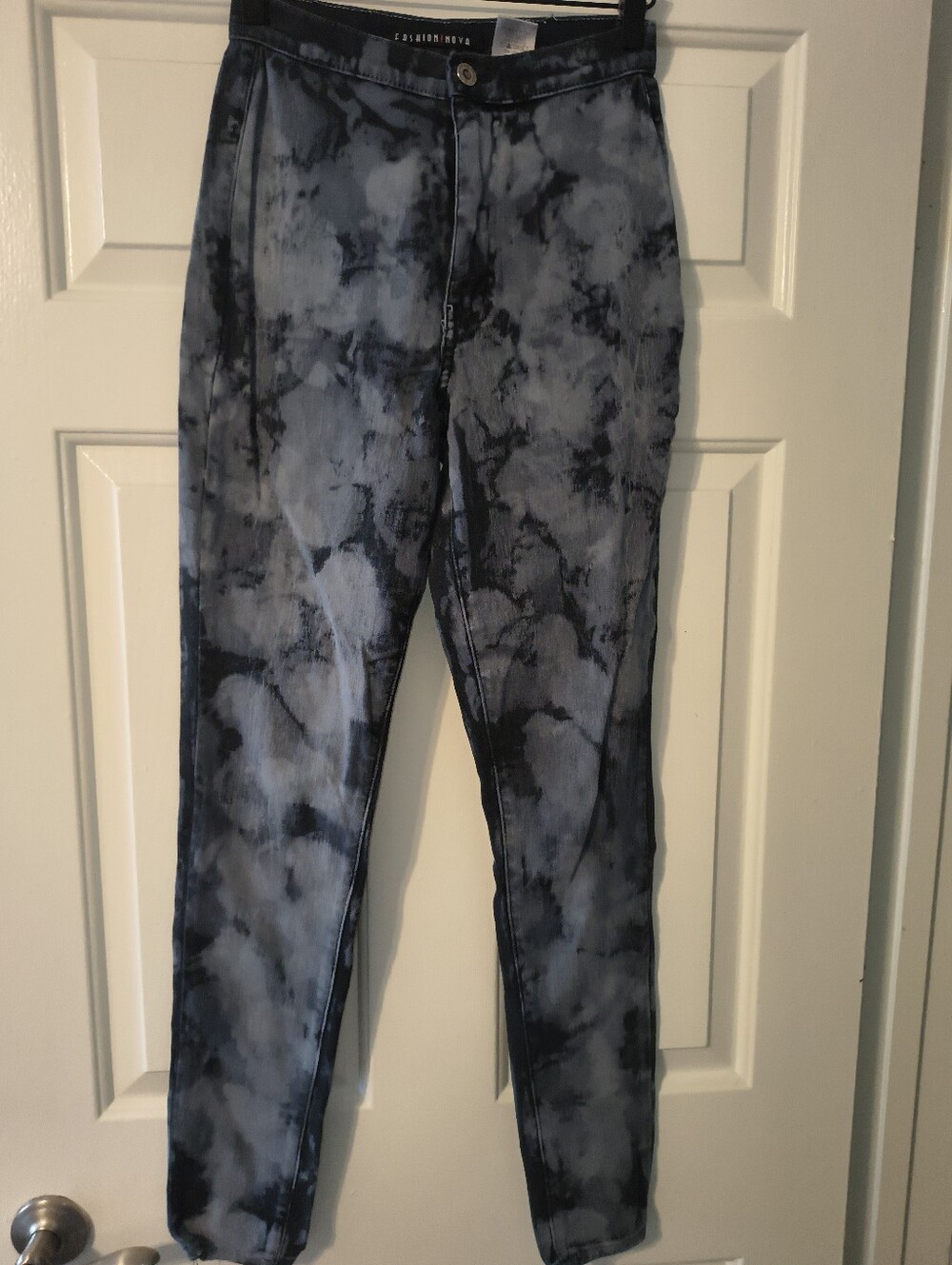 Fashion Nova Aphrodite Tie Dye Skinny Jeans Size 7